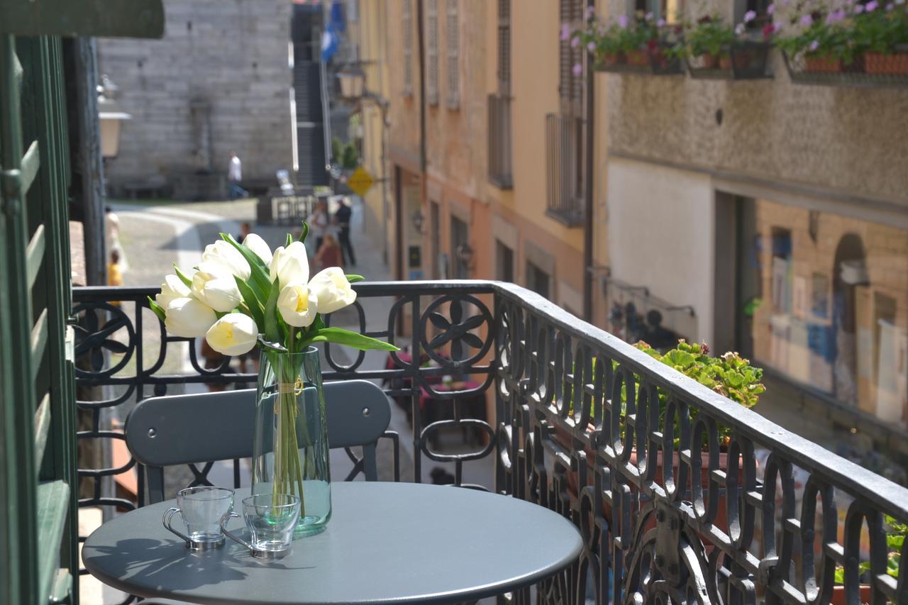 Casa Il Balconcino - Welchome กันโนบีโอ ภายนอก รูปภาพ